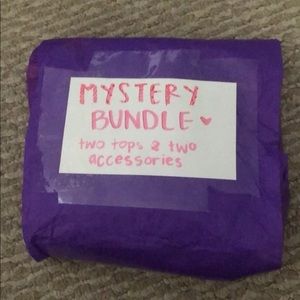 RED MYSTERY BUNDLE